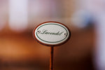 Kräuterschild "Lavendel" im Detail
