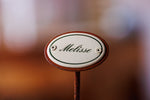 Kräuterschild "Melisse" im Detail