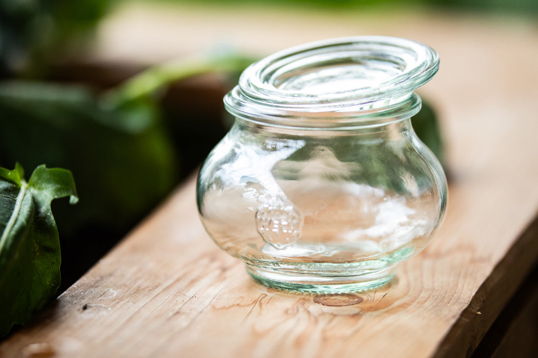 bauchiges Weckglas mit Deckel